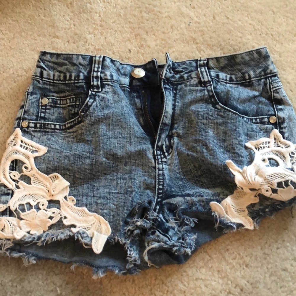 Boom Boom high-waisted jean shorts